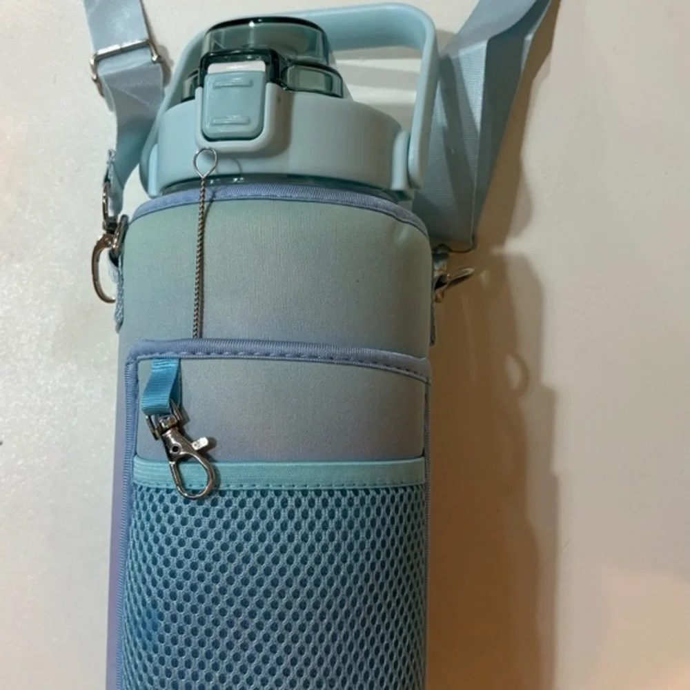 64oz 2L‎ Half Gallon Water Bottle with Sleeve Straw Time Marker BPA Free new